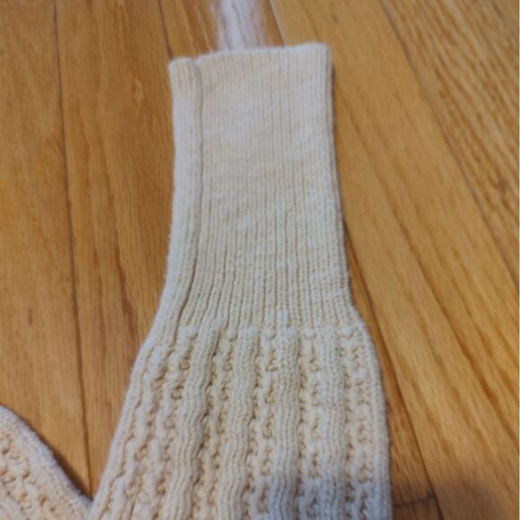 ASTR the Label cream cable knit button sweater XS XXS - Picture 6 of 12